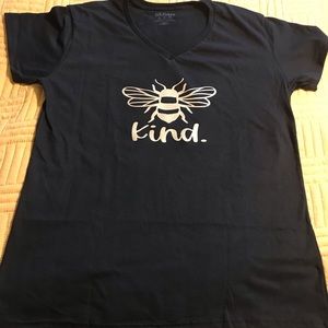 🐝 Kind Tee